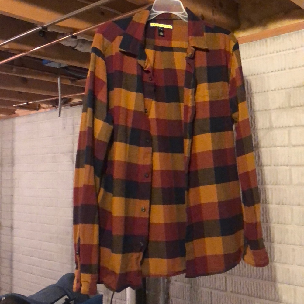 Button up plaid long sleeve